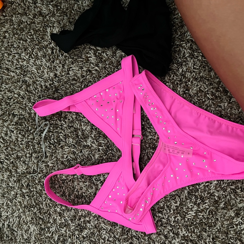Bathing suit